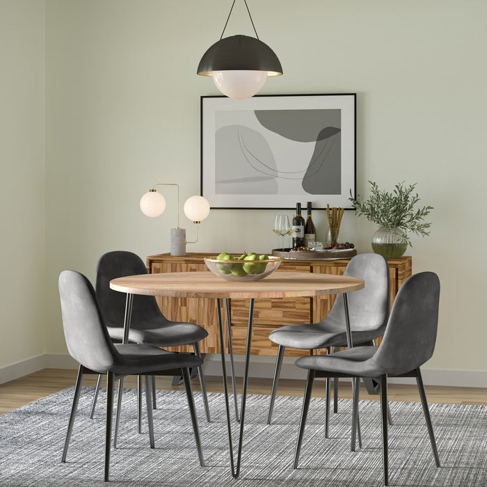 Hunter - 45" Round Dining Table - Natural