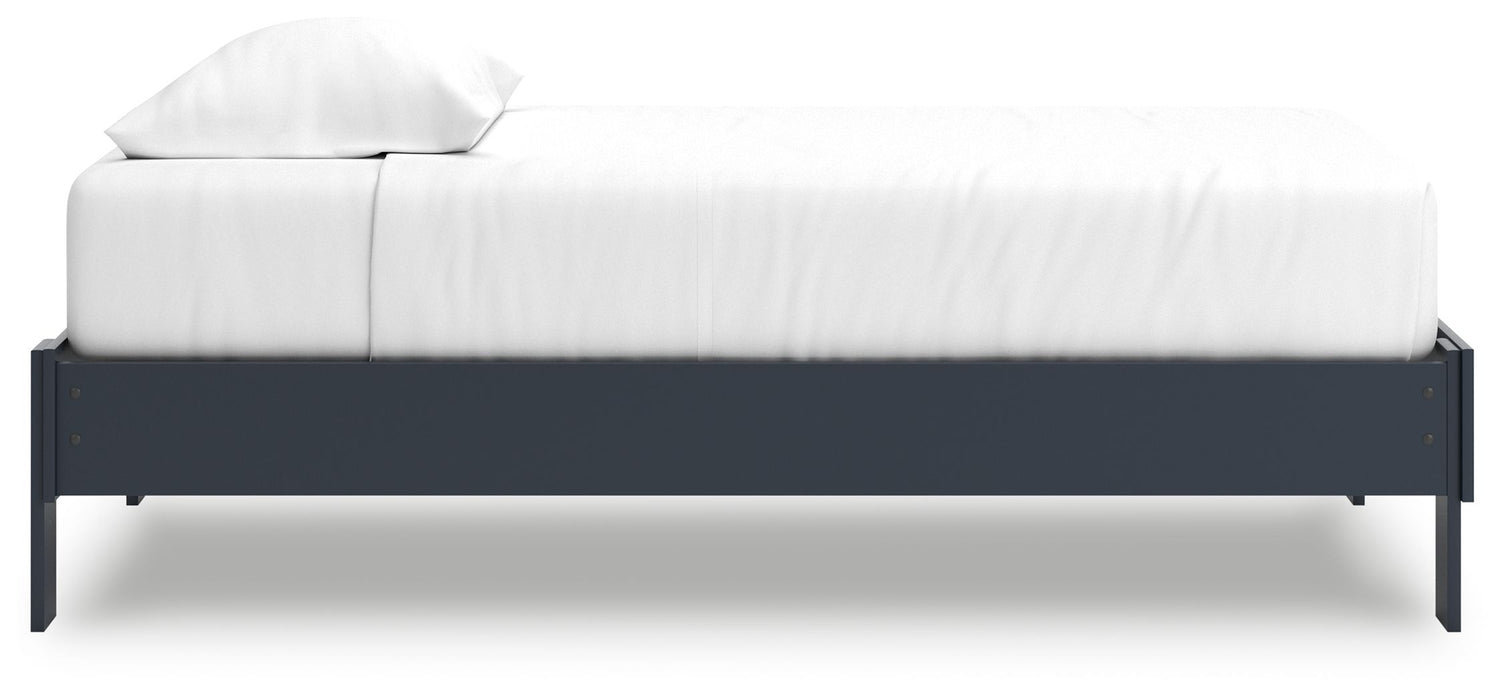 Simmenfort - Platform Bed