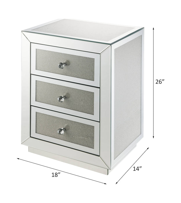 Noralie - Accent Table Mirrored / Faux Dimaonds - Silver