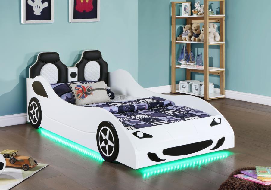 Cruiser - Wood LED Car Bed