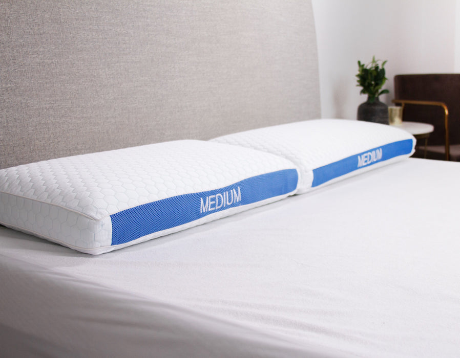 Cool Tech - Medium Pillow - White
