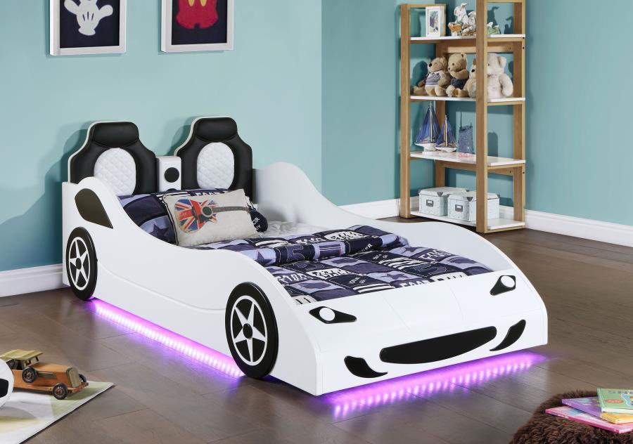 Cruiser - Wood LED Car Bed