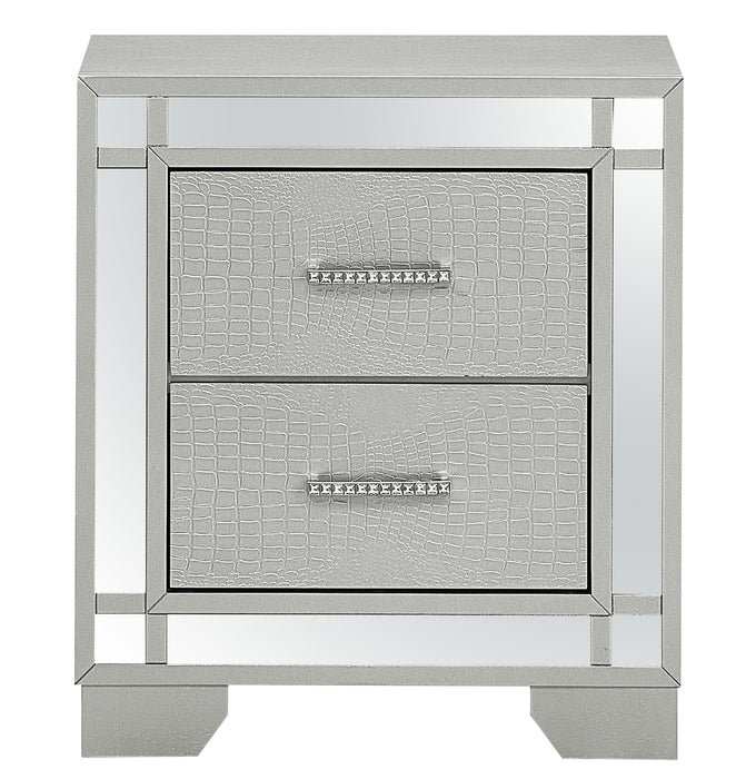 Madison - Nightstand - Silver Champagne