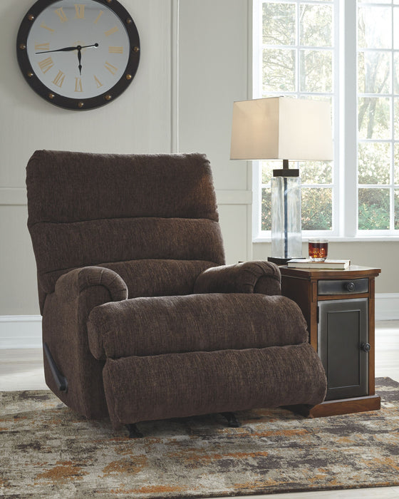 Man Fort - Rocker Recliner