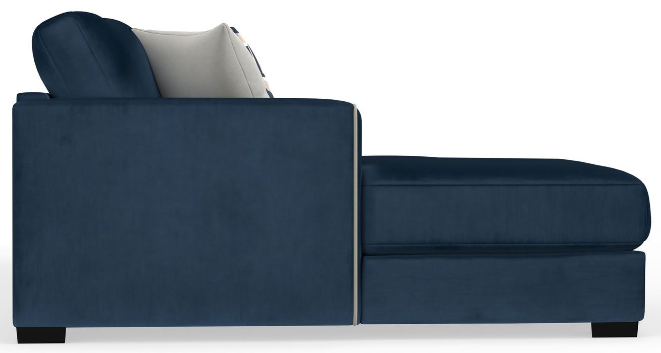 Jetson - Sectional And Included Accent Pillows