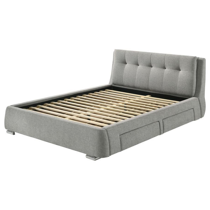 Fenbrook - Tufted Upholstered Storage Bed