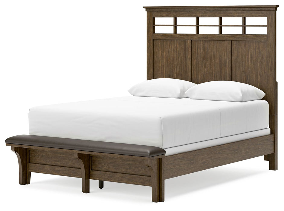 Shawbeck - Panel Bed